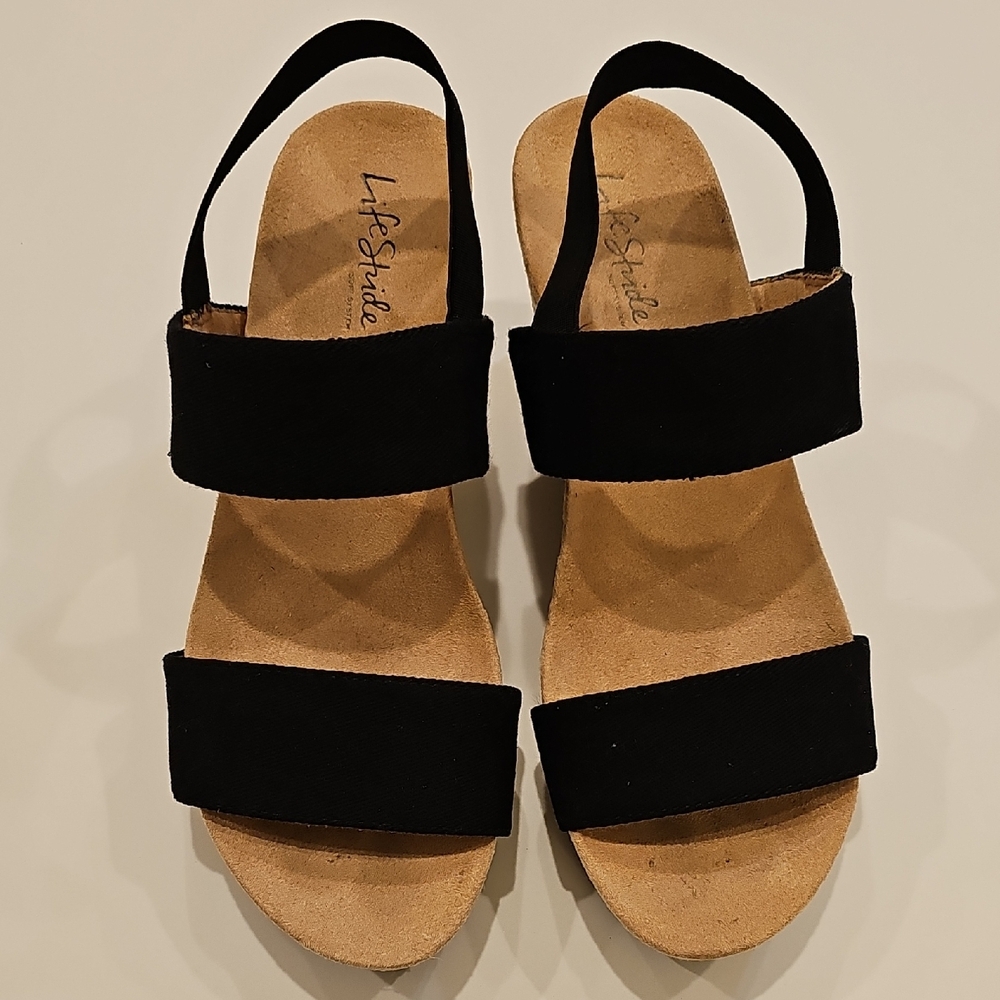 Life Stride Delra Black Elastic Strap Wedge Sandals with Tan Footbed Size 8.5 - Picture 2 of 14